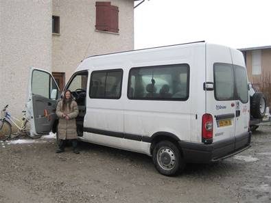 Minibus Taxi Vifois portière ouverte